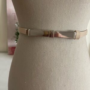 White House Black Market Beige Light Tan Faux Patent Belt with Silver Tone Bow
